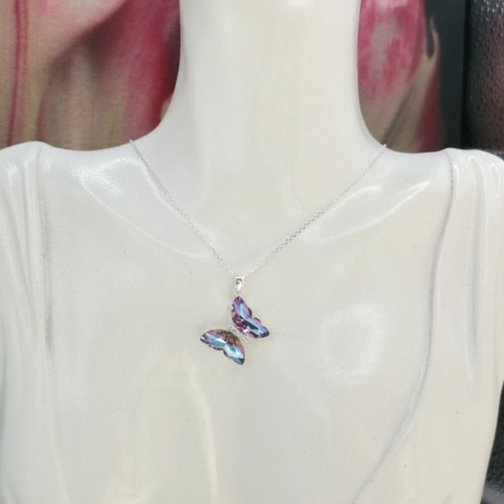 Swarovski Modern Purple Butterfly sterling silver Pendant Necklace - Picture 2 of 8